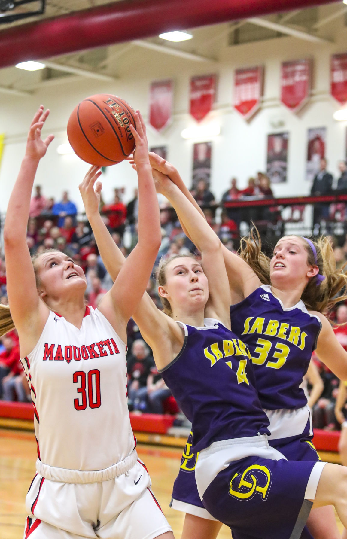 010819-DeWitt-Maquoketa-Girls-001